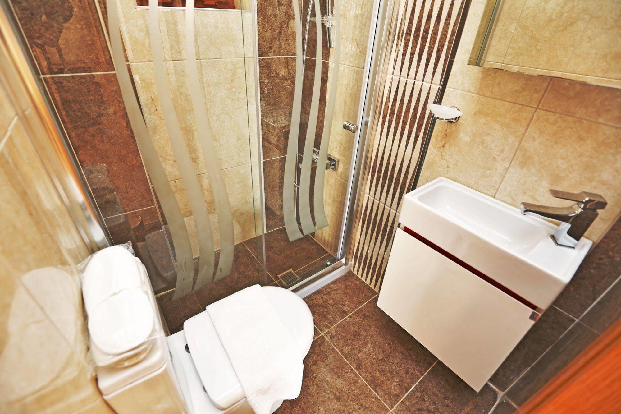 Camelot Apartment Istanbul Eksteriør bilde
