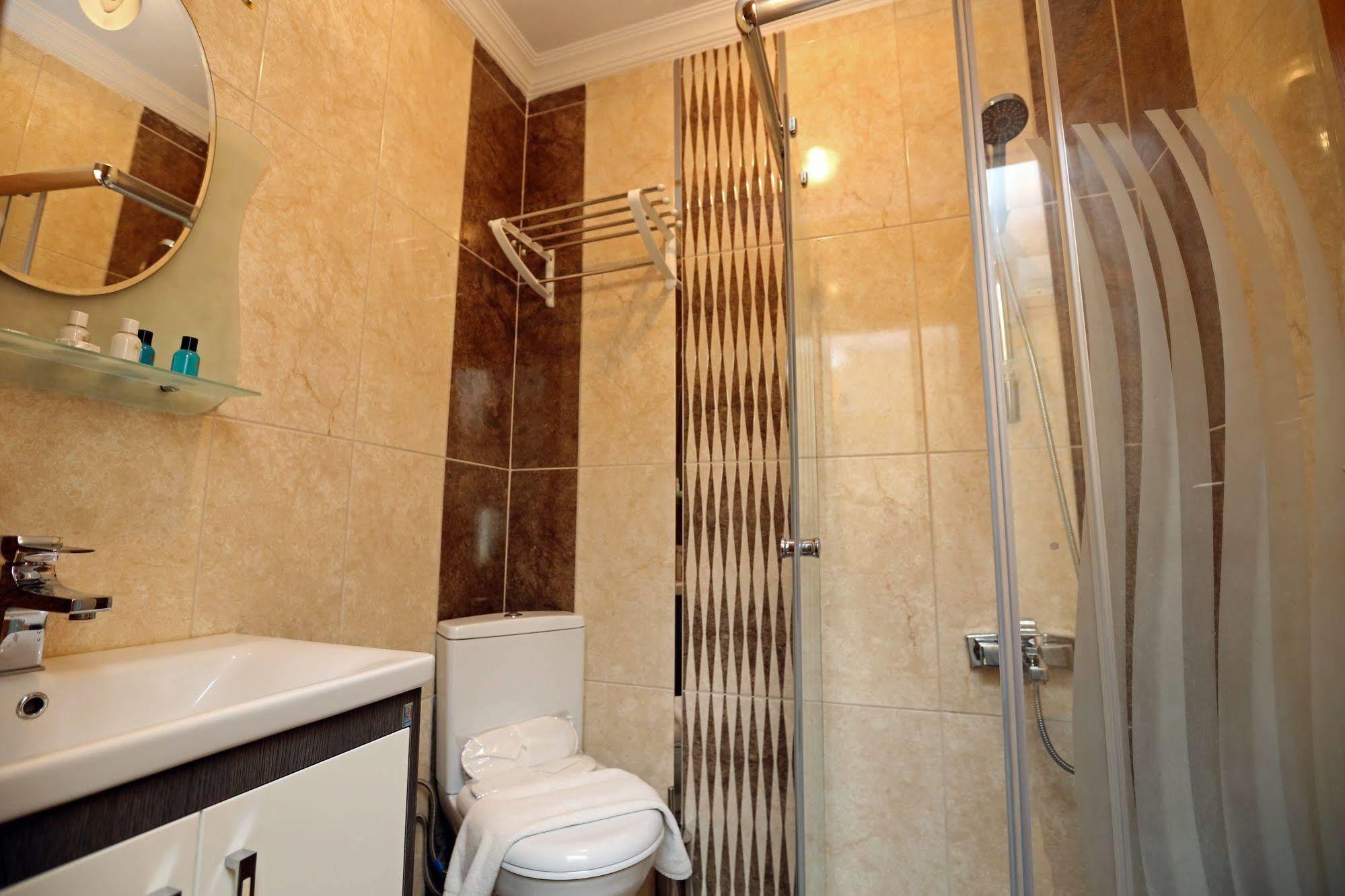Camelot Apartment Istanbul Eksteriør bilde