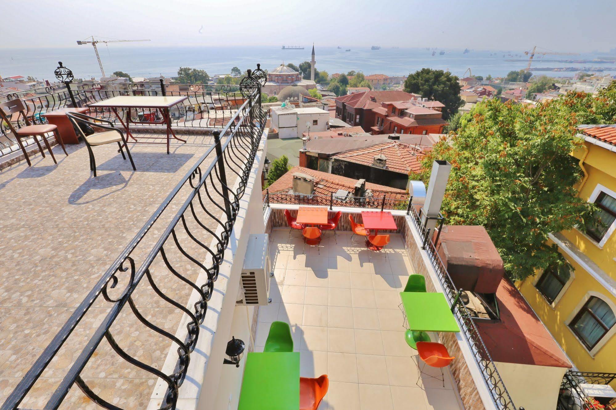 Camelot Apartment Istanbul Eksteriør bilde